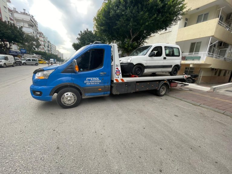 Serik Antalya oto çekici ve kurtarıcı hizmet aracı